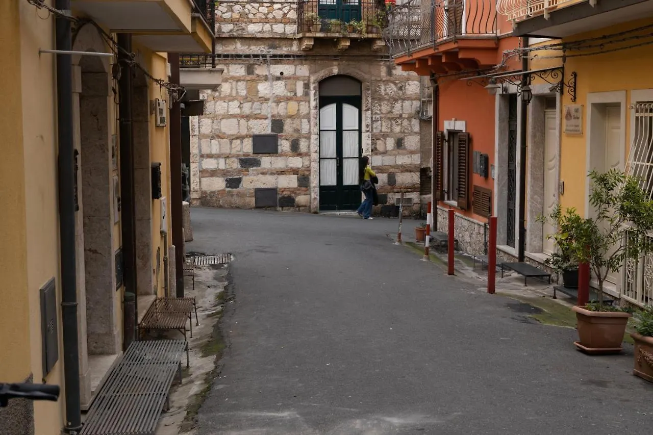Amuni Taormina Apartment Italy